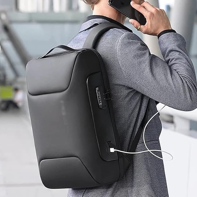 Digital Backpack With Type C ©